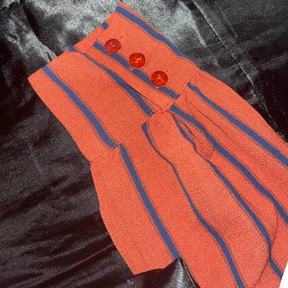 Windsor Off the shoulder navy and burnt orange striped blouse xs - Picture 3 of 4